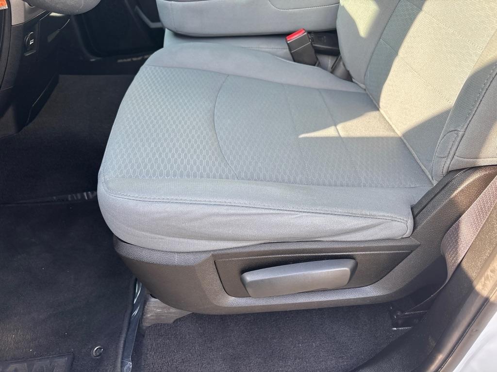 RAM 1500 Classic Express 4x4 Quad Cab 6'4" Box 2019