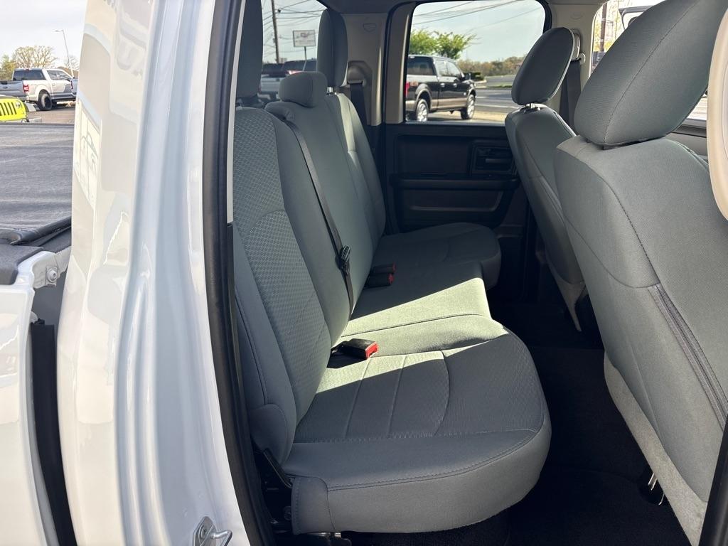 RAM 1500 Classic Express 4x4 Quad Cab 6'4" Box 2019