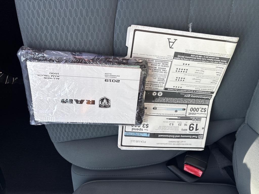 RAM 1500 Classic Express 4x4 Quad Cab 6'4" Box 2019