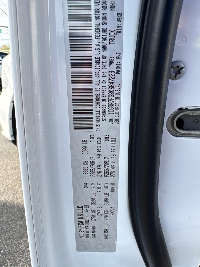 RAM 1500 Classic Express 4x4 Quad Cab 6'4" Box 2019