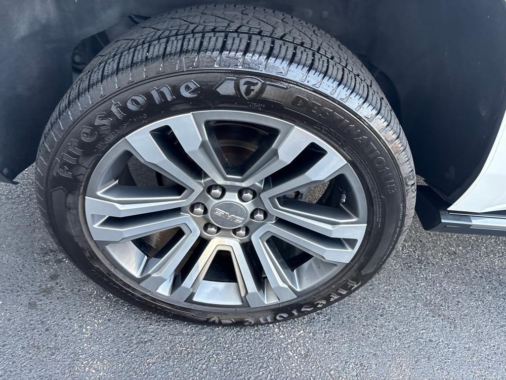 GMC Yukon 4WD 4dr Denali 2019