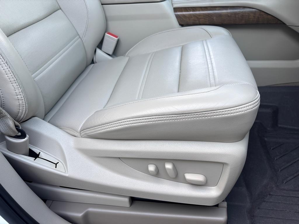GMC Yukon 4WD 4dr Denali 2019