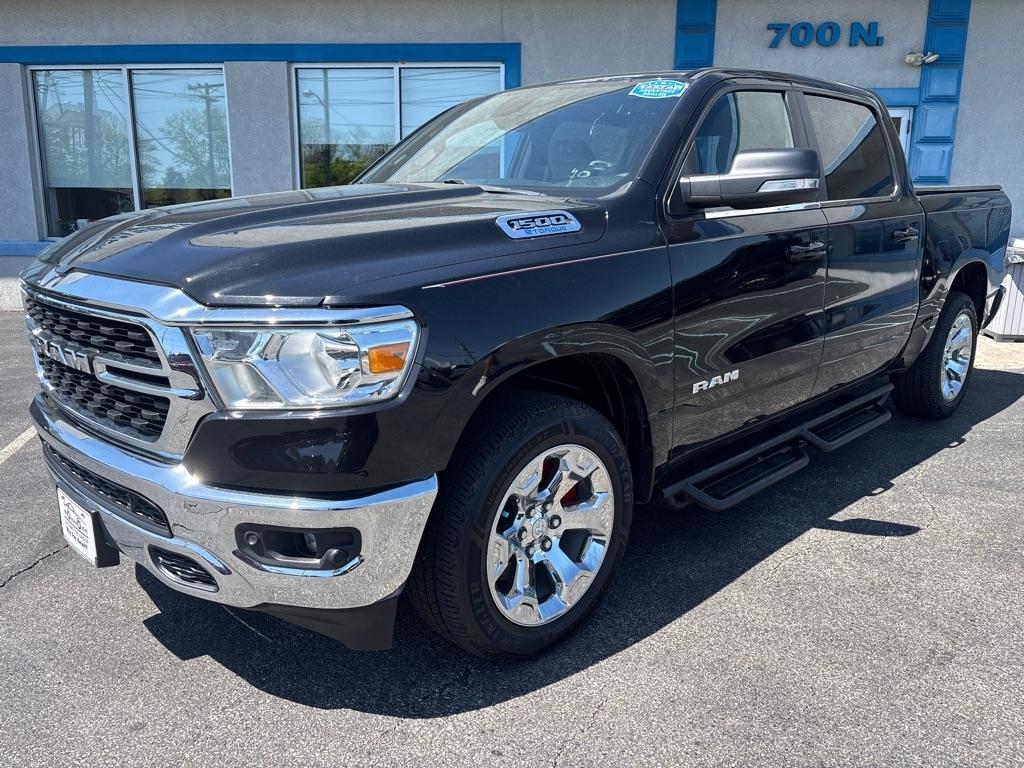 RAM 1500 Big Horn 4x4 Crew Cab 5'7" Box 2022