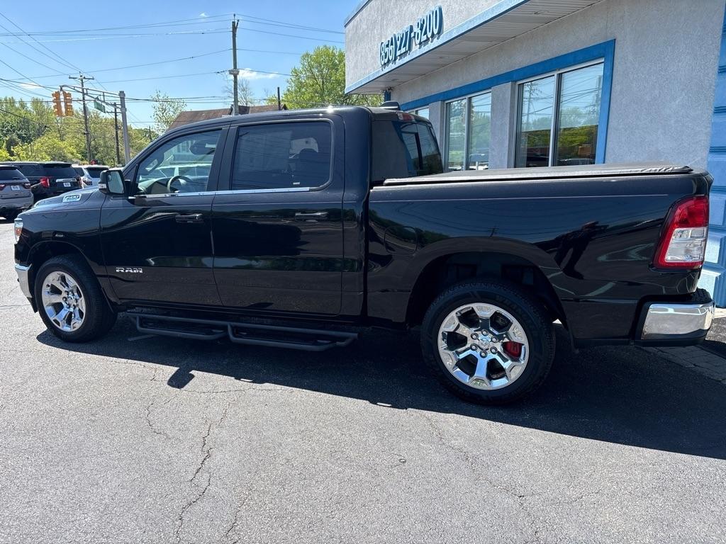 RAM 1500 Big Horn 4x4 Crew Cab 5'7" Box 2022