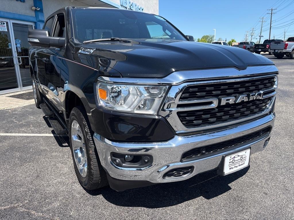 RAM 1500 Big Horn 4x4 Crew Cab 5'7" Box 2022