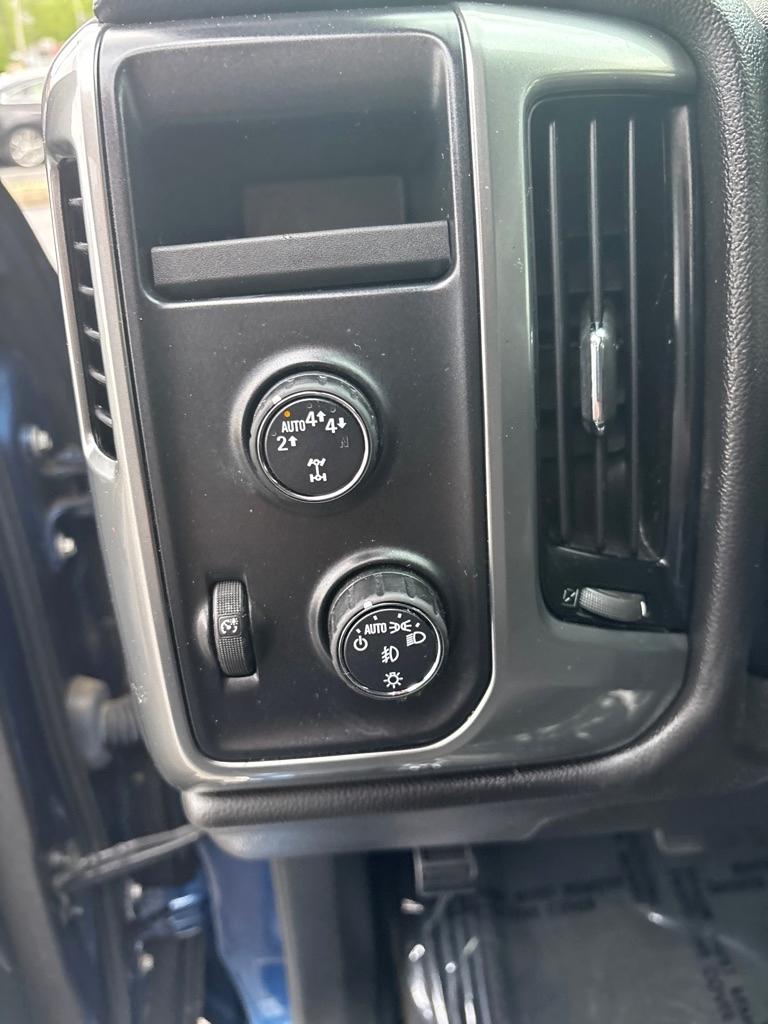 Chevrolet Silverado 1500 4WD Double Cab 143.5" LT w/1LT 2017