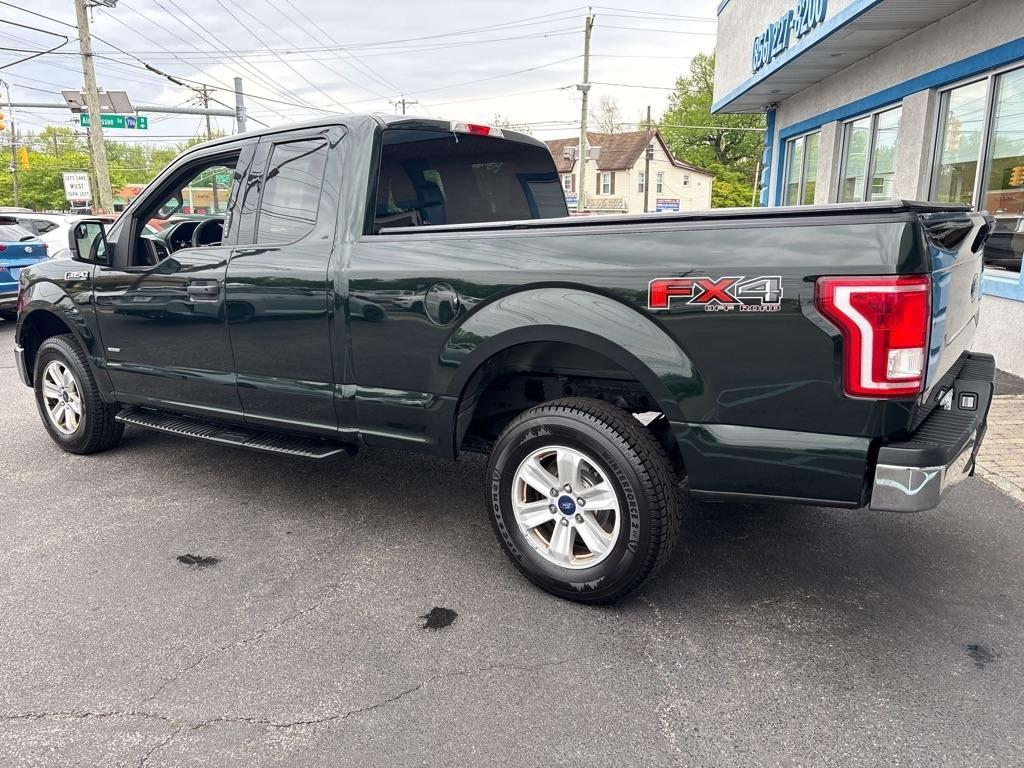 Ford F-150 4WD SuperCab 145" XLT 2016