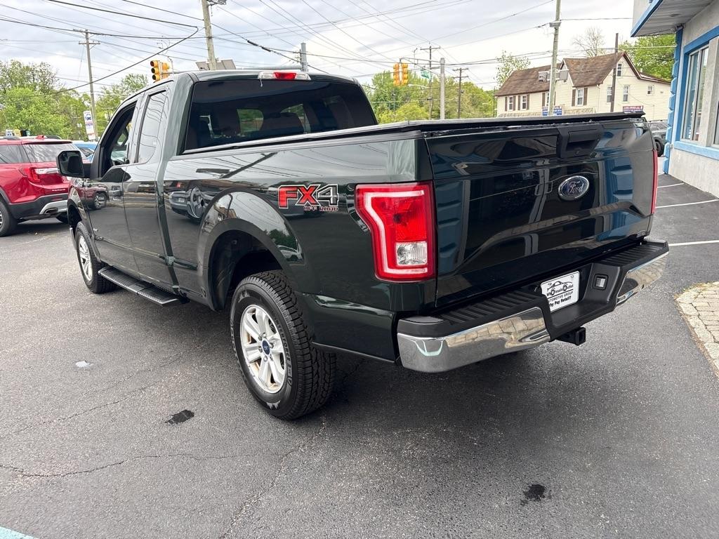 Ford F-150 4WD SuperCab 145" XLT 2016