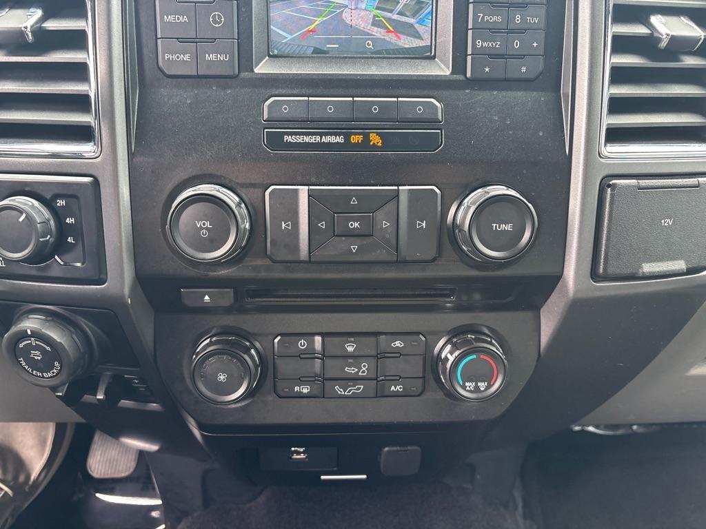 Ford F-150 4WD SuperCab 145" XLT 2016