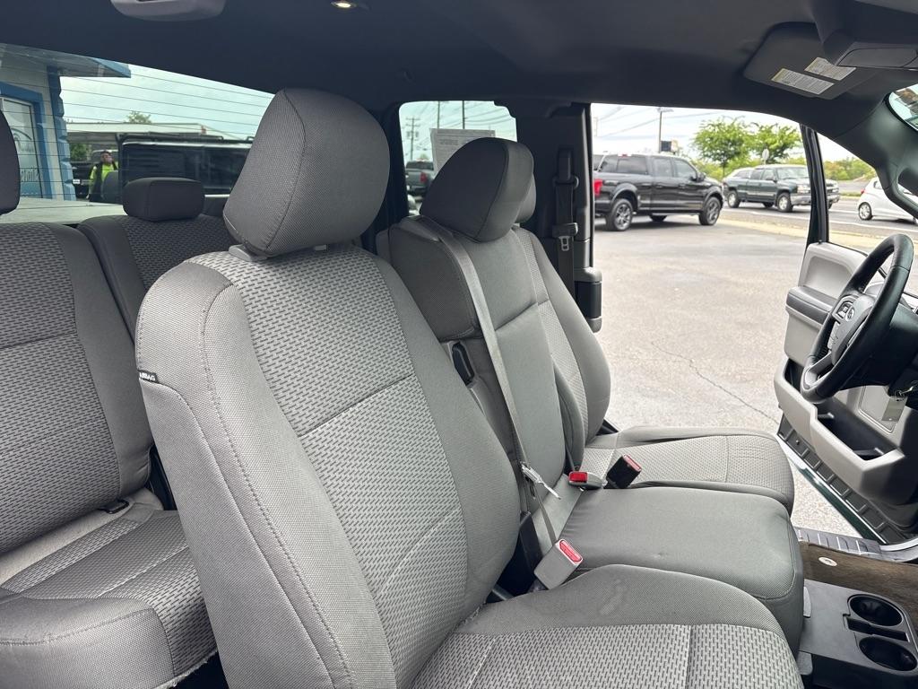 Ford F-150 4WD SuperCab 145" XLT 2016