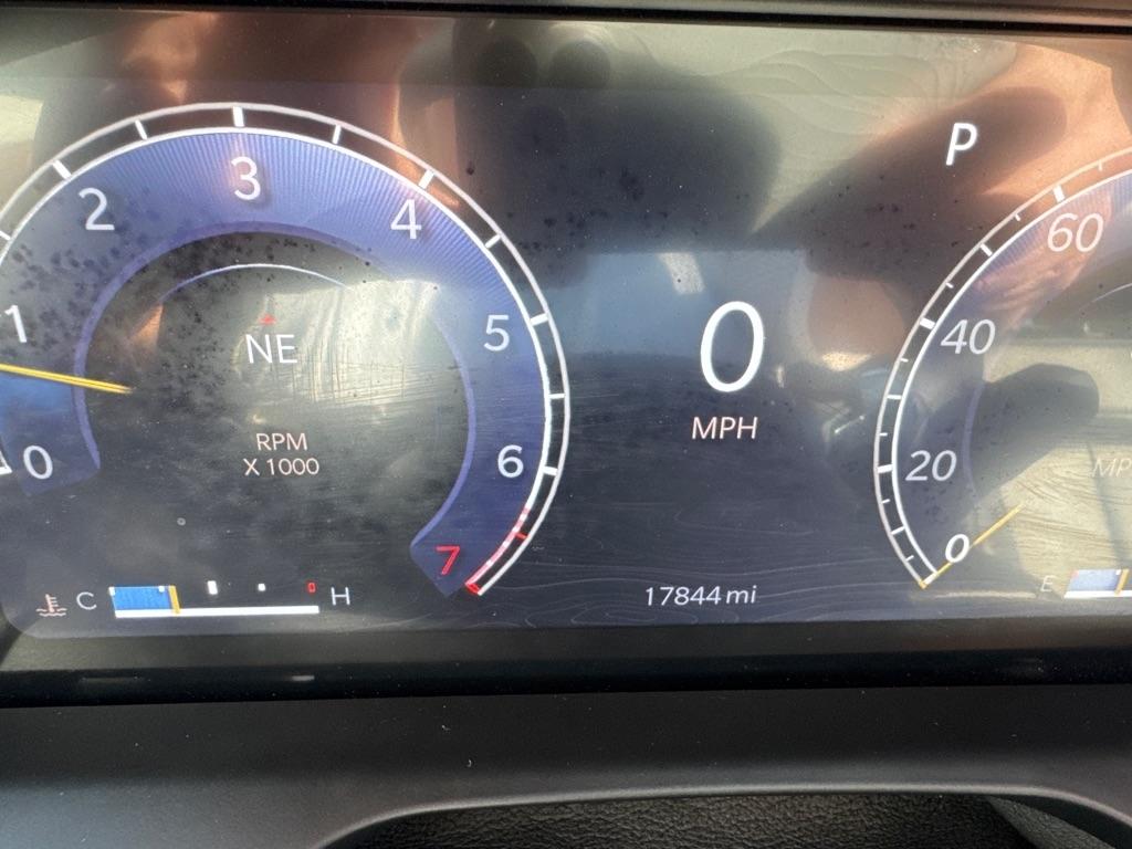 Jeep Grand Cherokee Limited 4x4 2024