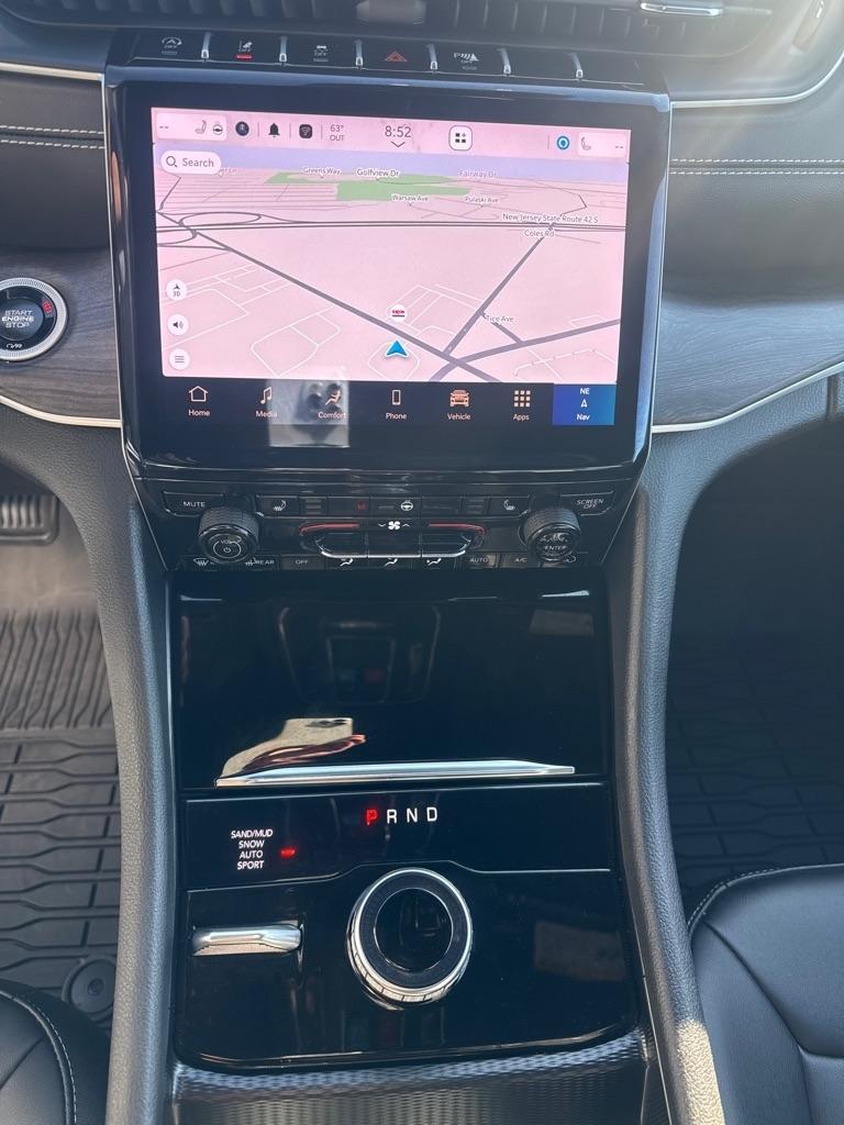 Jeep Grand Cherokee Limited 4x4 2024