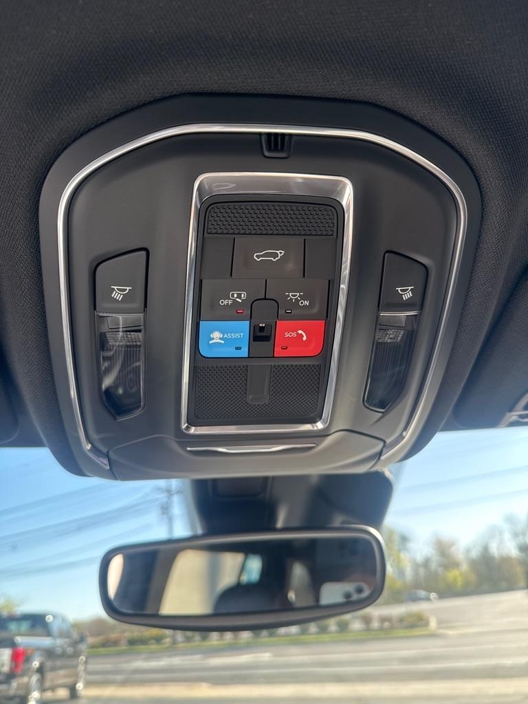 Jeep Grand Cherokee Limited 4x4 2024