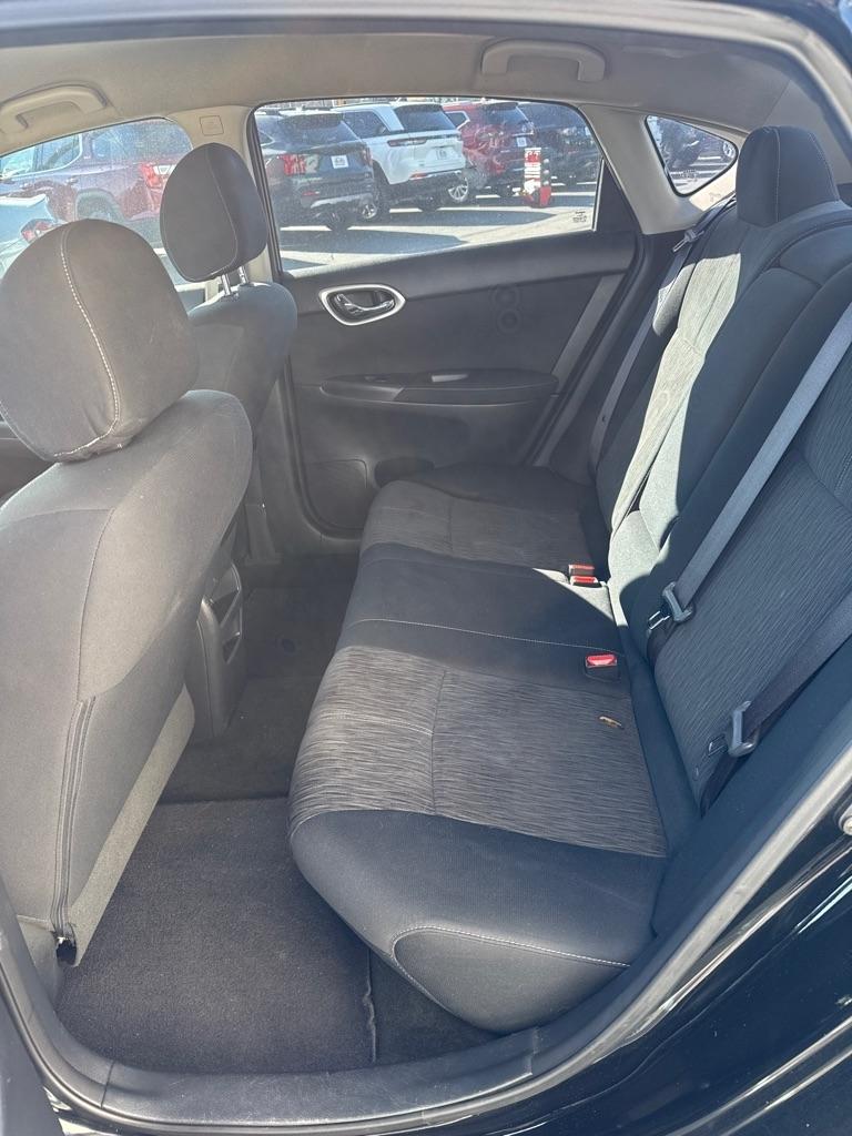 Nissan Sentra 4dr Sdn I4 CVT SV 2014