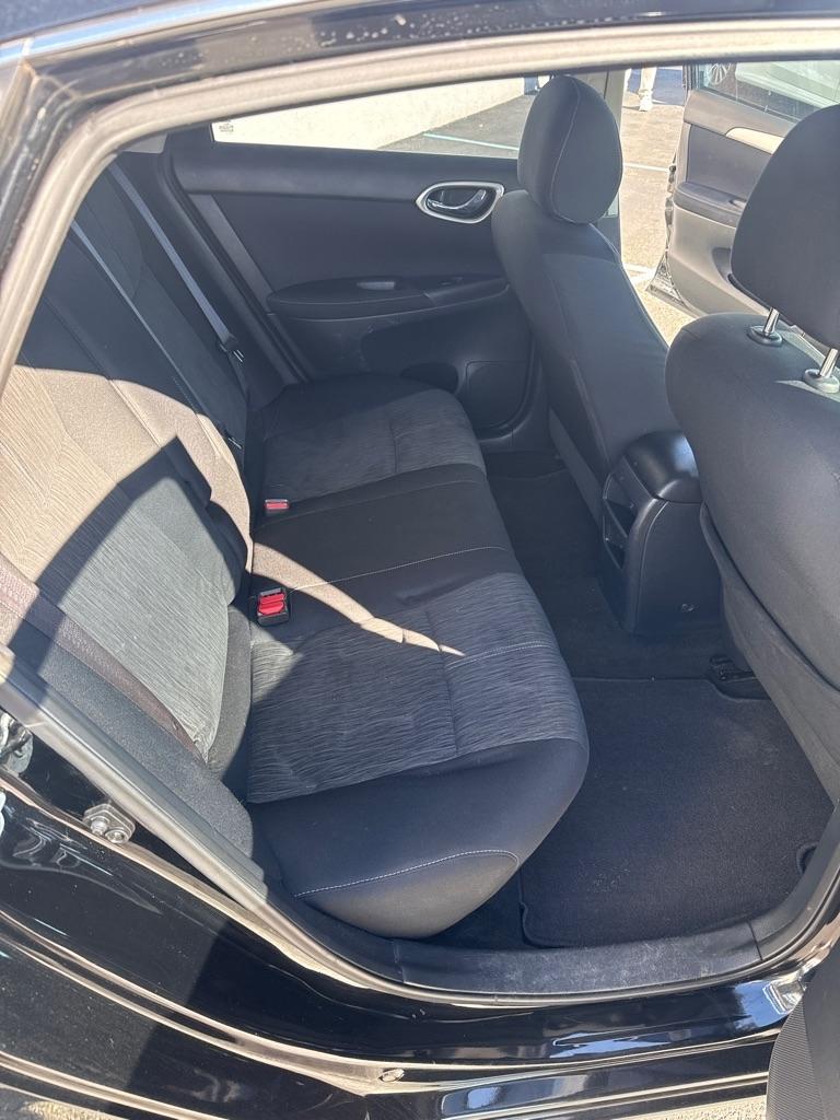 Nissan Sentra 4dr Sdn I4 CVT SV 2014