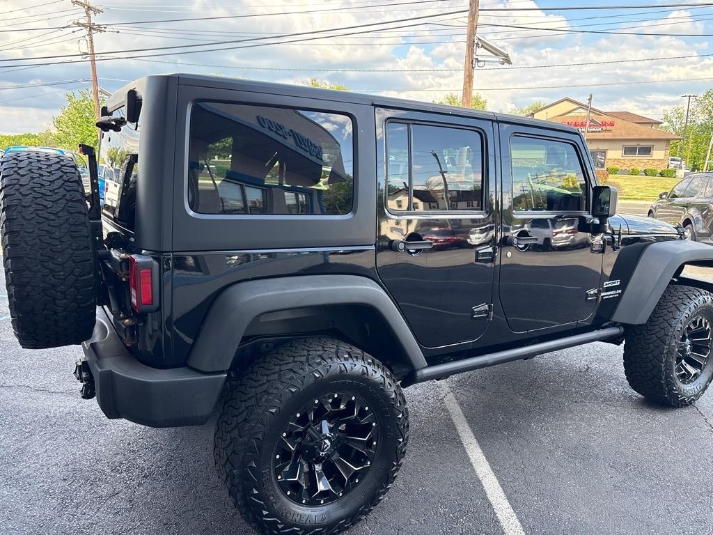 Jeep Wrangler Unlimited 4WD 4dr Sport 2016