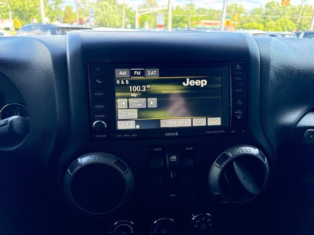 Jeep Wrangler Unlimited 4WD 4dr Sport 2016