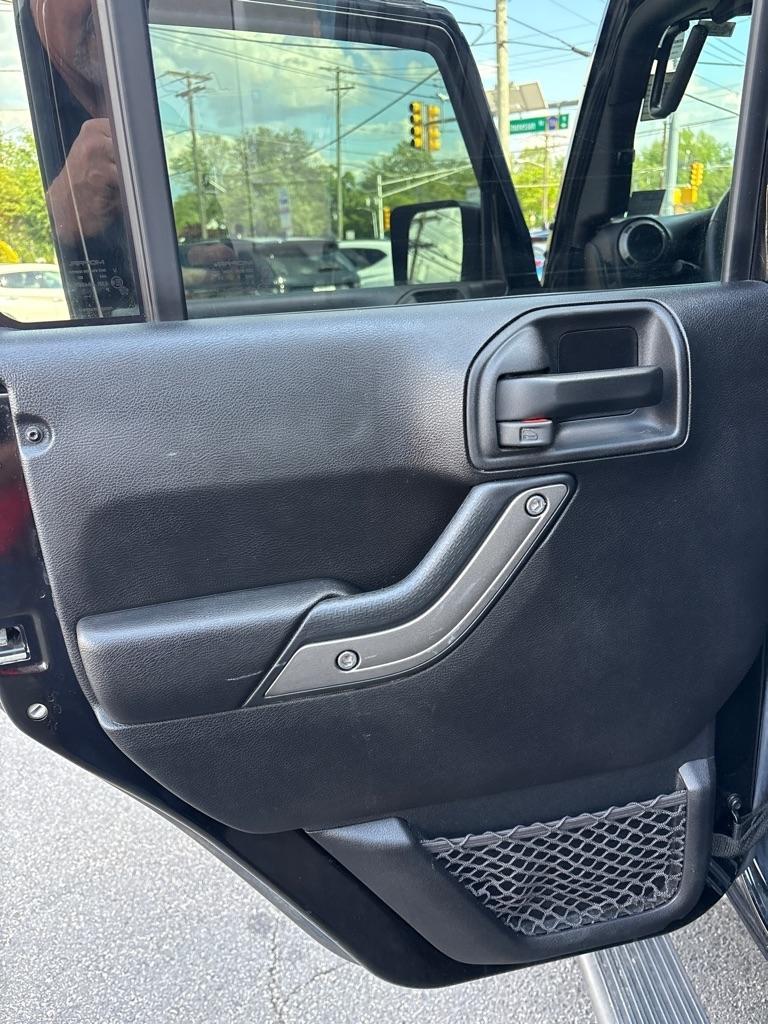 Jeep Wrangler Unlimited 4WD 4dr Sport 2016