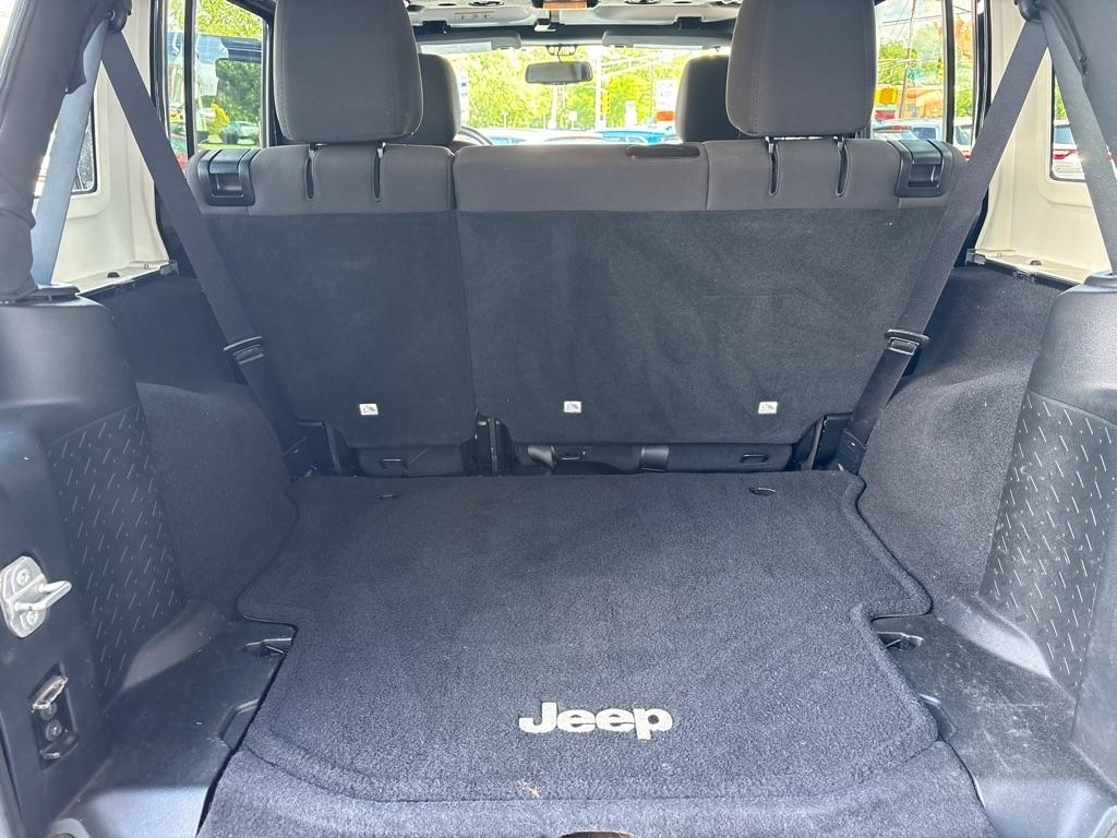 Jeep Wrangler Unlimited 4WD 4dr Sport 2016