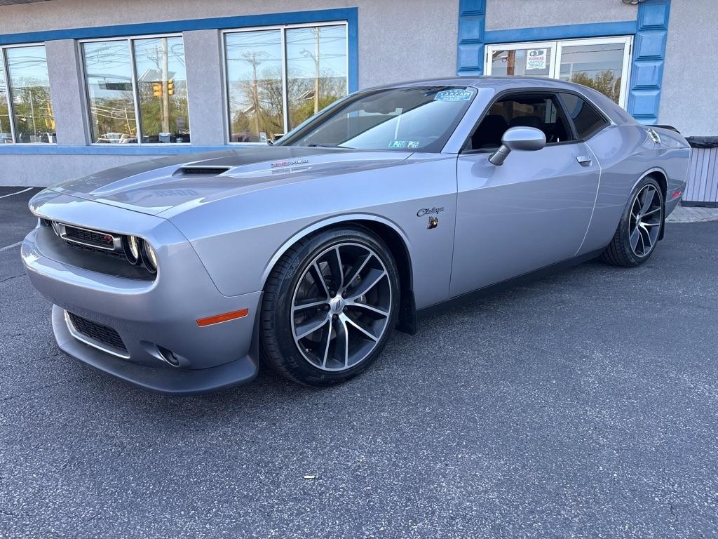 Dodge Challenger R/T Scat Pack Coupe 2017