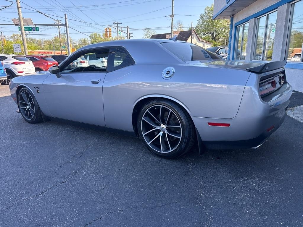 Dodge Challenger R/T Scat Pack Coupe 2017
