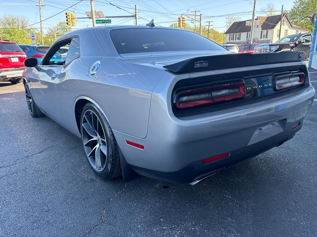 Dodge Challenger R/T Scat Pack Coupe 2017
