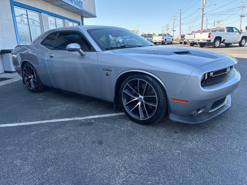 Dodge Challenger R/T Scat Pack Coupe 2017