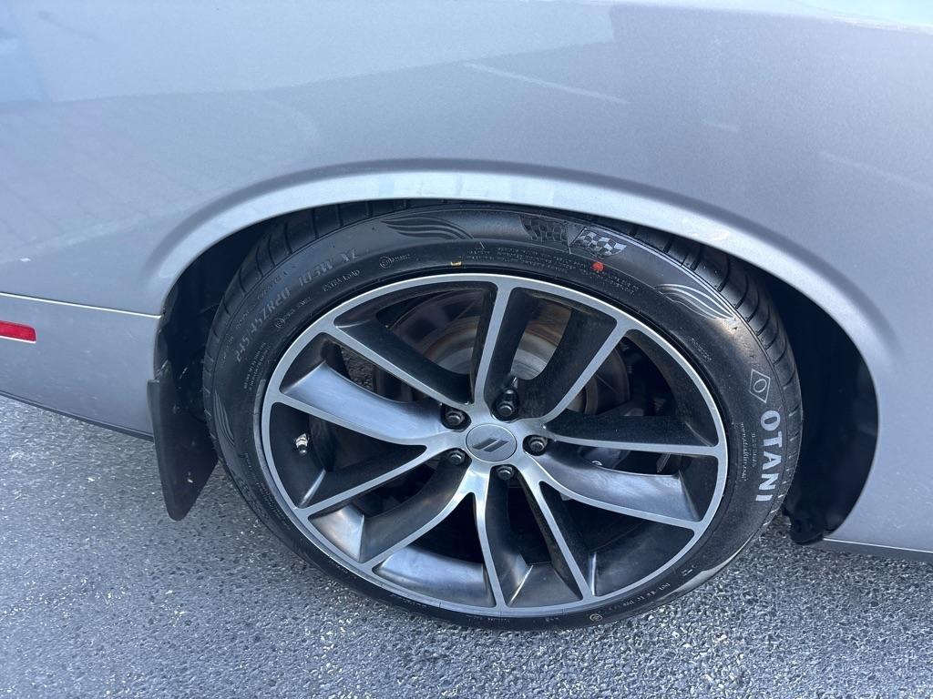 Dodge Challenger R/T Scat Pack Coupe 2017