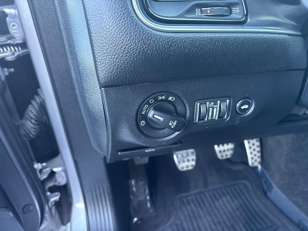 Dodge Challenger R/T Scat Pack Coupe 2017