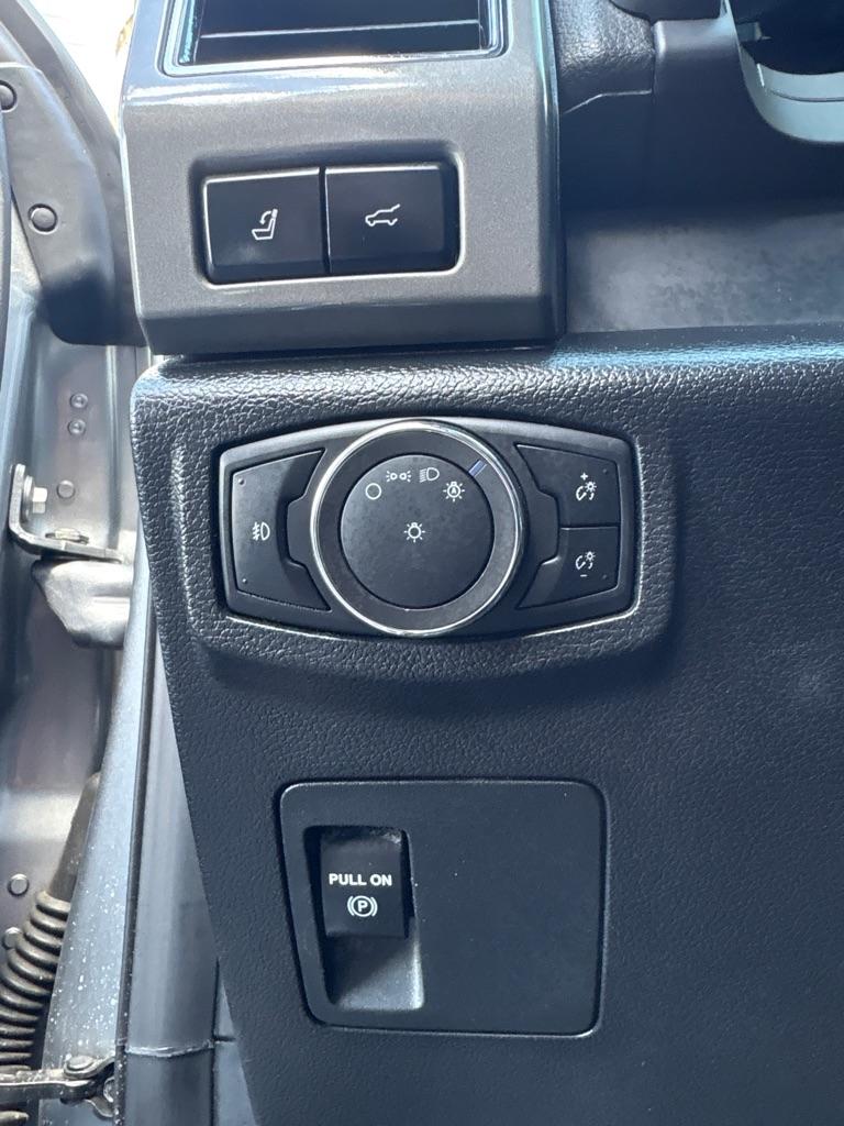 Ford Expedition XLT 4x4 2020