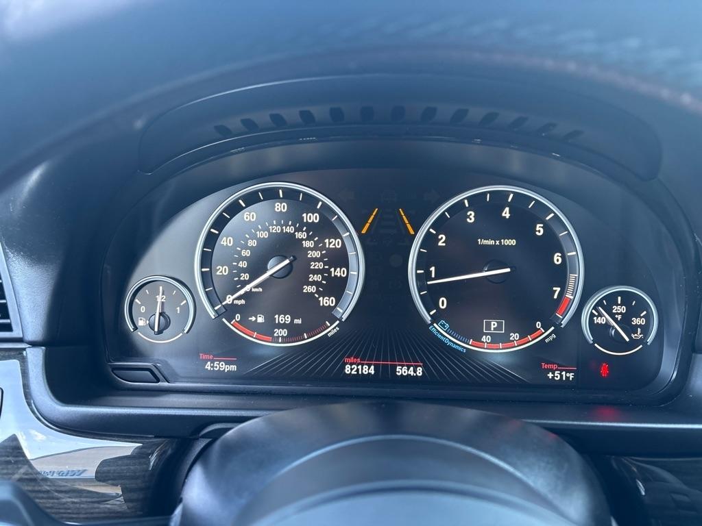 BMW 5 Series 4dr Sdn 550i xDrive AWD 2016