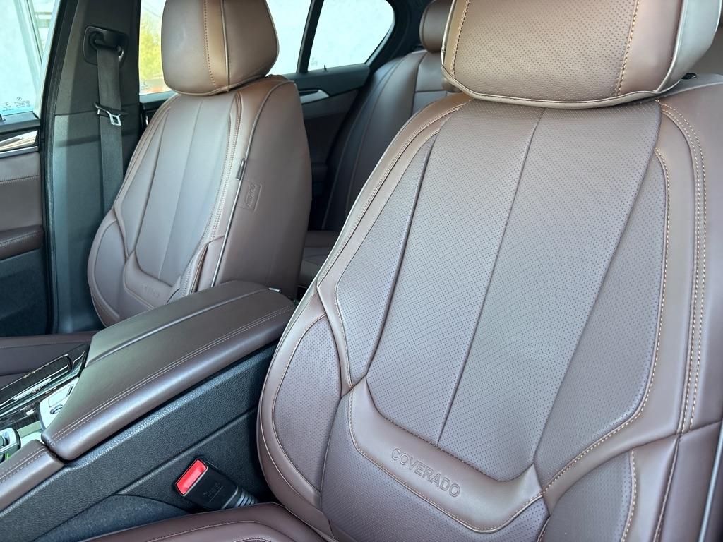 BMW 5 Series 4dr Sdn 550i xDrive AWD 2016