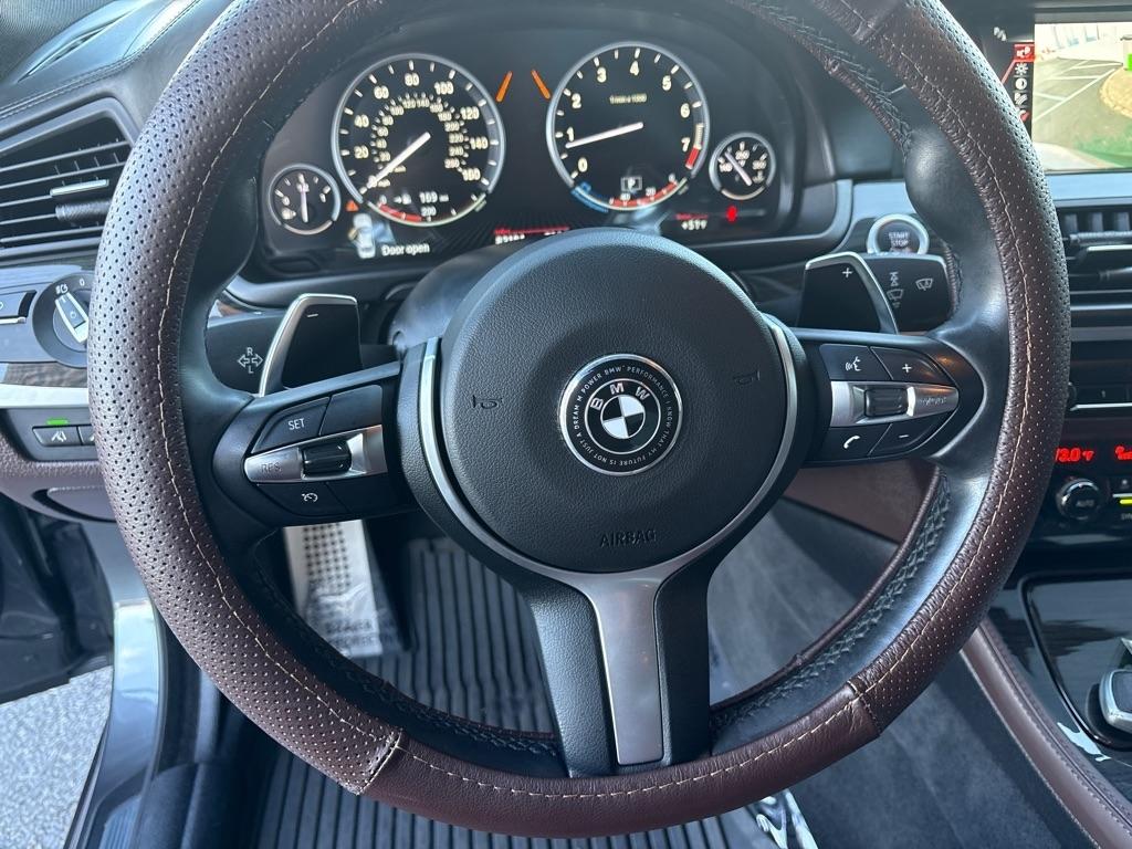 BMW 5 Series 4dr Sdn 550i xDrive AWD 2016