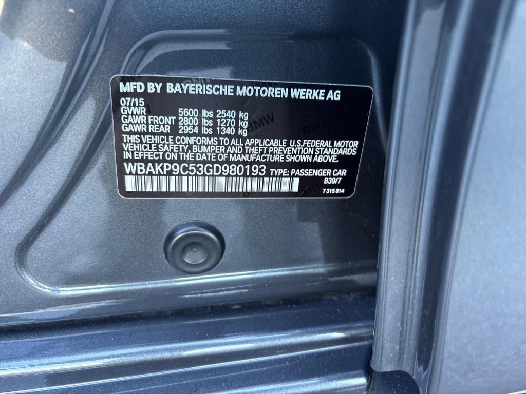 BMW 5 Series 4dr Sdn 550i xDrive AWD 2016