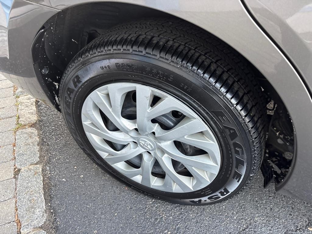 Toyota Corolla 50th Anniversary Special Edition CVT (Natl) 2017