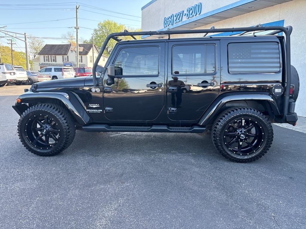Jeep Wrangler Unlimited 4WD 4dr Sahara 2014