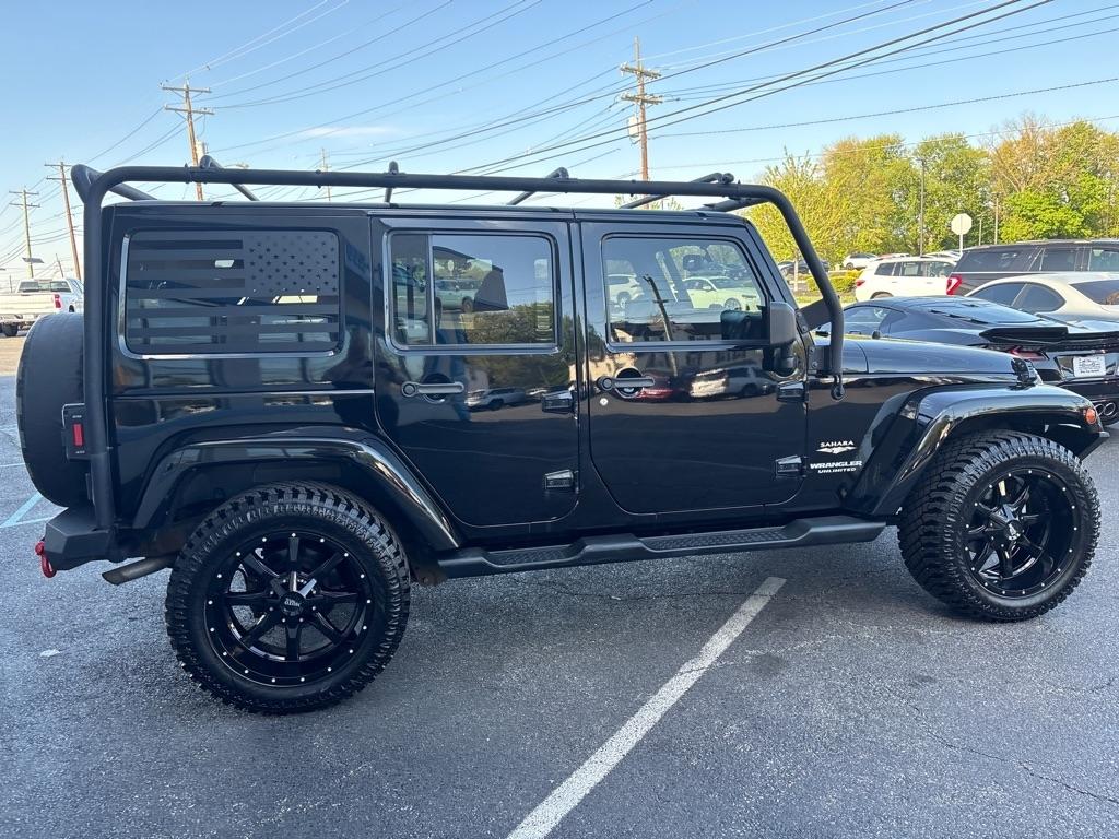 Jeep Wrangler Unlimited 4WD 4dr Sahara 2014