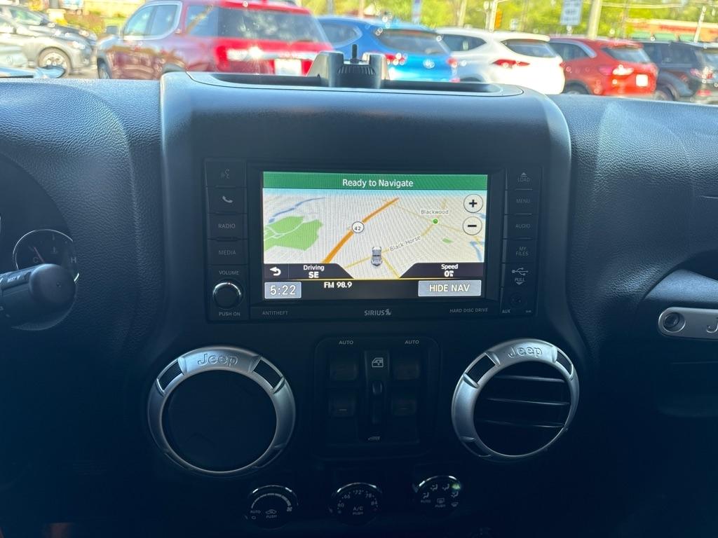 Jeep Wrangler Unlimited 4WD 4dr Sahara 2014