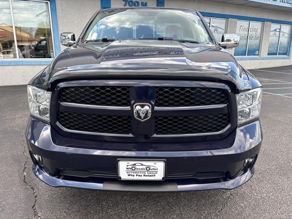 RAM 1500 4WD Quad Cab 140.5" Express 2016