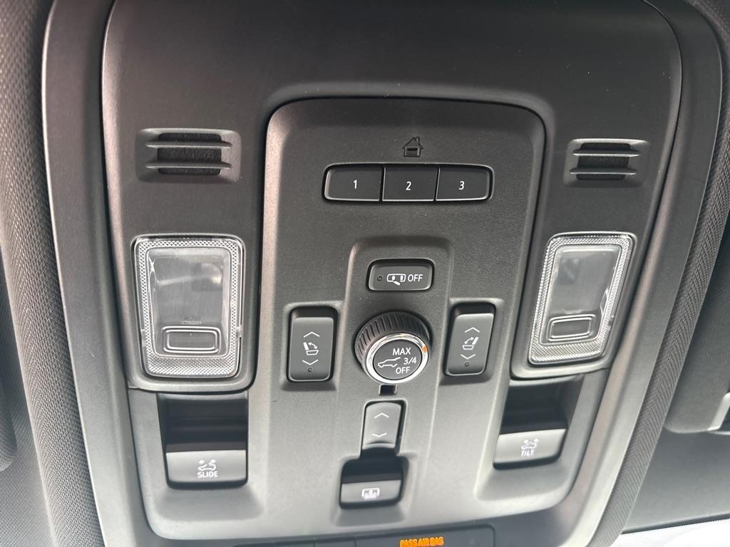 GMC Yukon 4WD 4dr SLT 2021