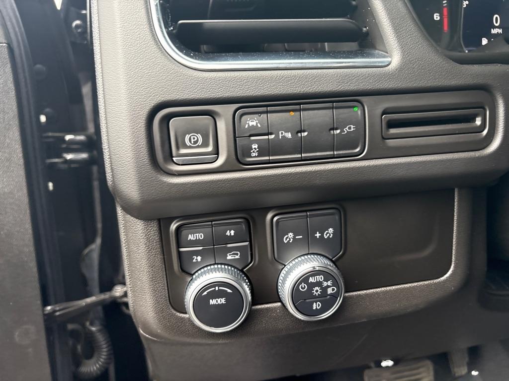 GMC Yukon 4WD 4dr SLT 2021