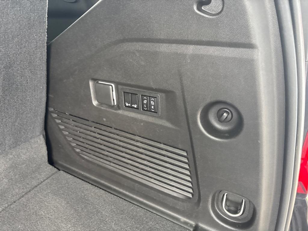 GMC Yukon 4WD 4dr SLT 2021