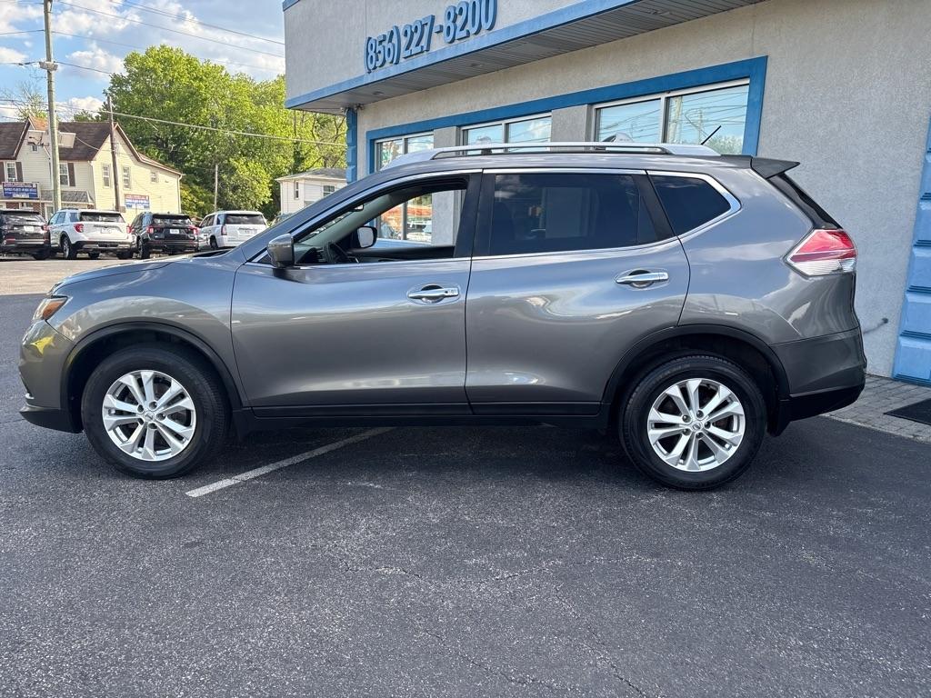Nissan Rogue AWD 4dr SV 2016