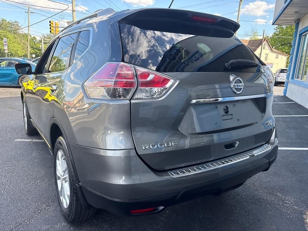 Nissan Rogue AWD 4dr SV 2016