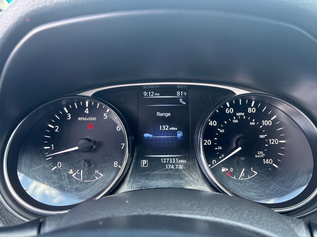 Nissan Rogue AWD 4dr SV 2016