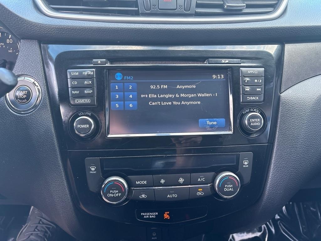 Nissan Rogue AWD 4dr SV 2016