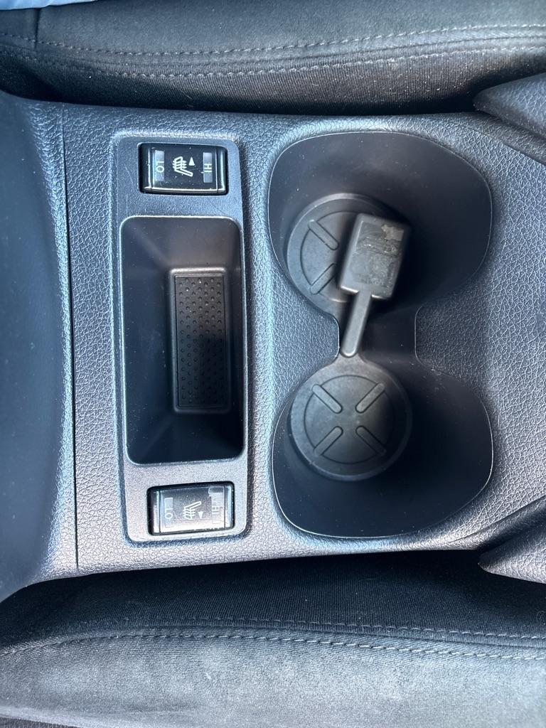 Nissan Rogue AWD 4dr SV 2016