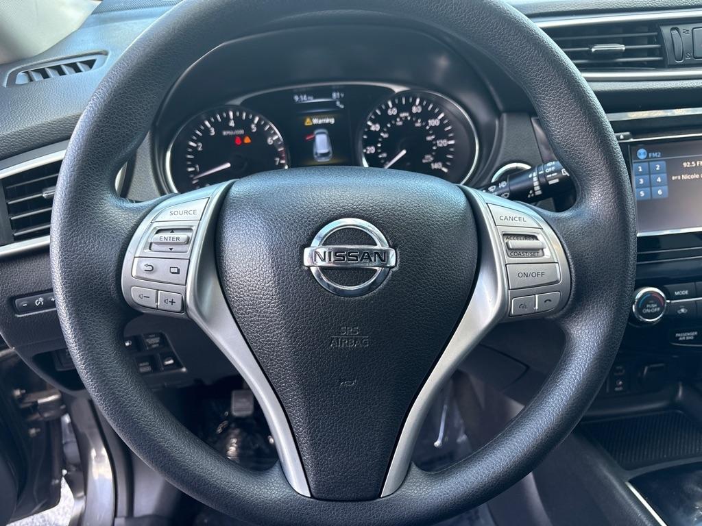 Nissan Rogue AWD 4dr SV 2016