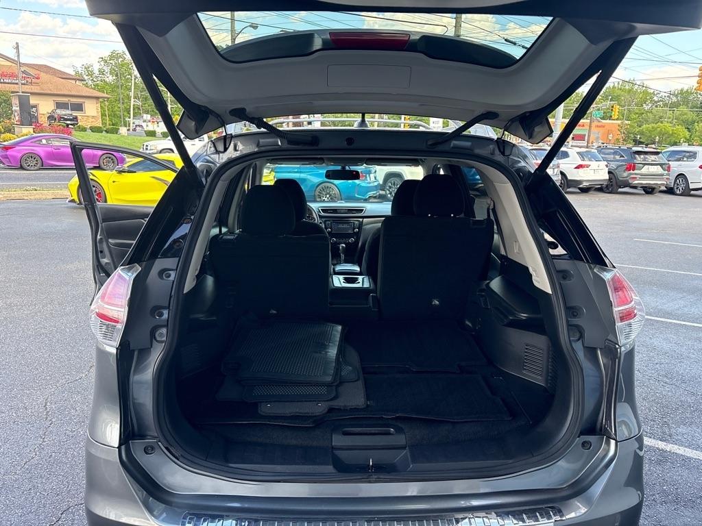 Nissan Rogue AWD 4dr SV 2016