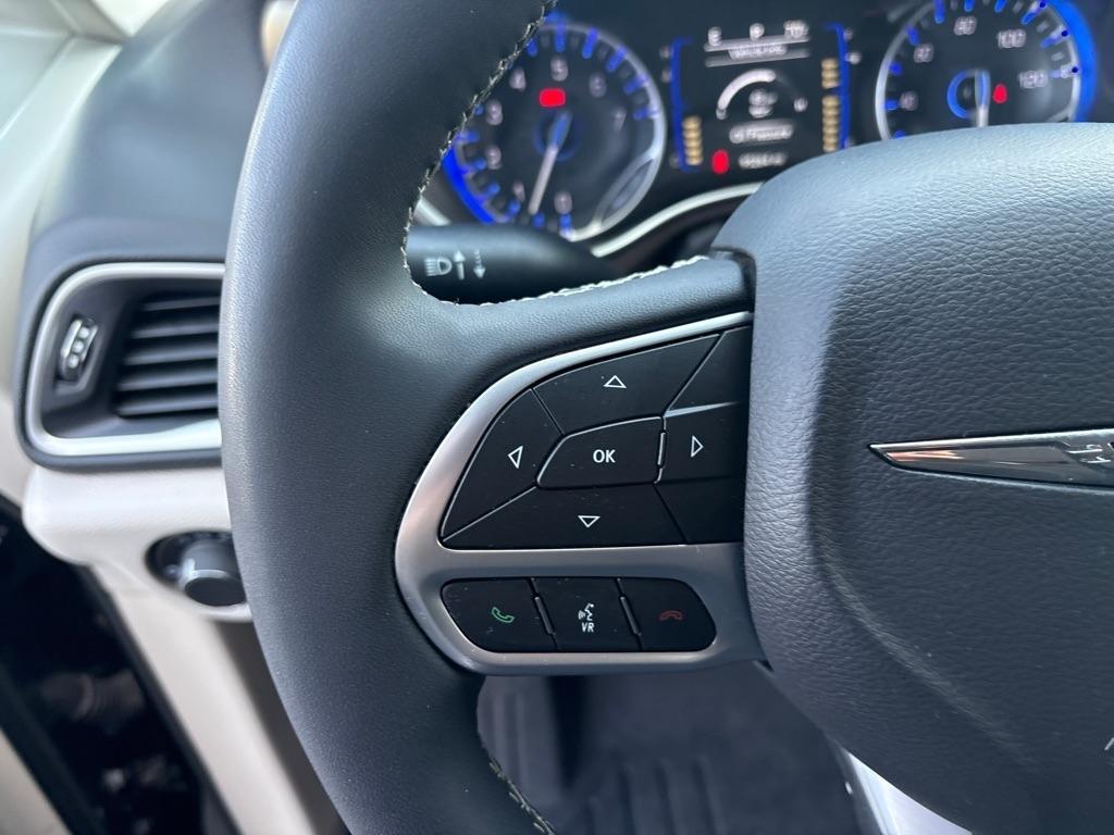 Chrysler Voyager LX FWD 2024